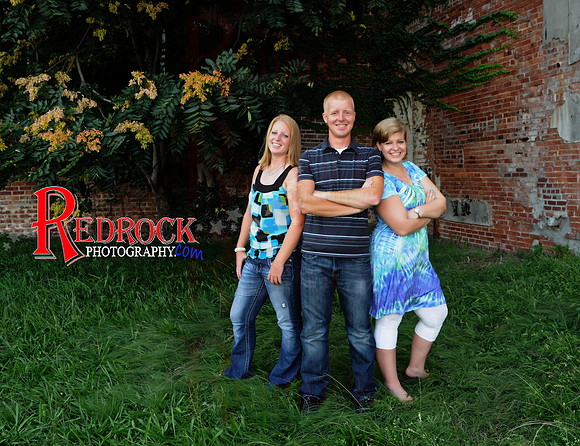 RR Brothers & Sisters 0244